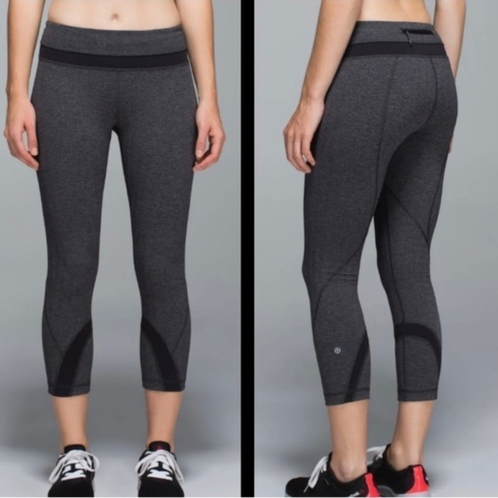 Lululemon Run Inspire Crop II All Luxtreme Giant Herringbone Black Heathered